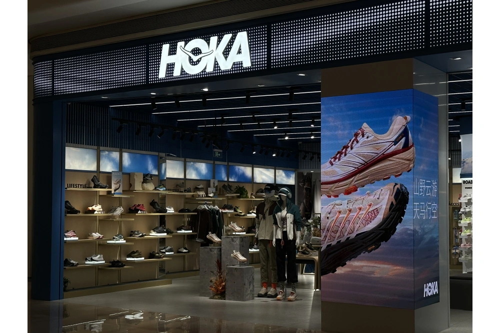 HOKA